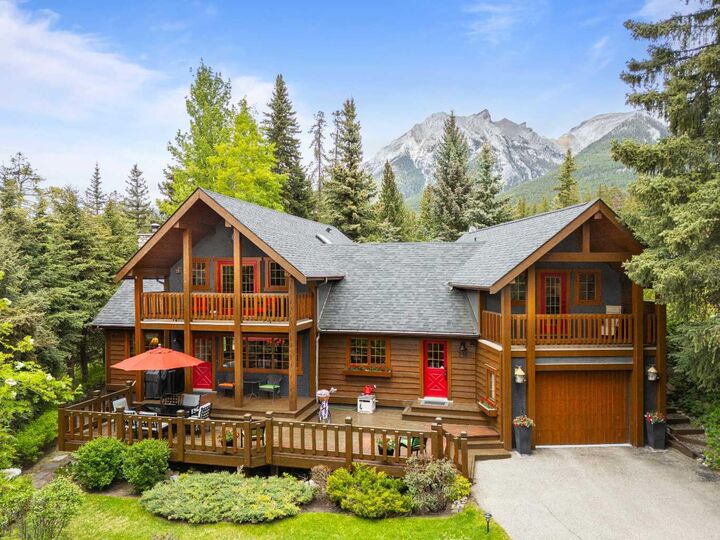 Property Photo:  216 Bow River Drive  AB T1W 2W2 