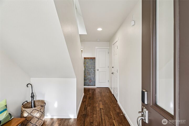 Property Photo: 2122 NW Boulder Way Drive WA 98027