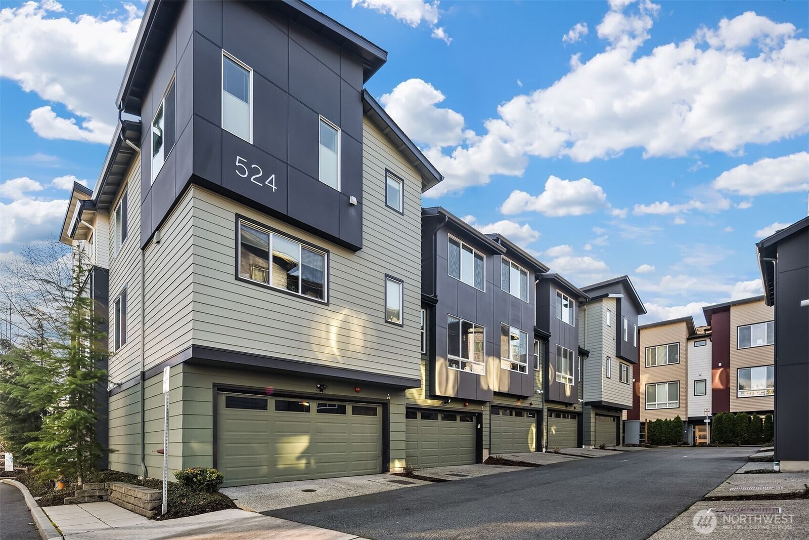 Property Photo:  524  238th Place SE C  WA 98021 