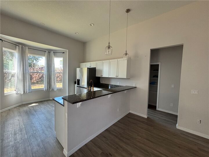 Property Photo:  1525 16th Court SW  FL 32962 