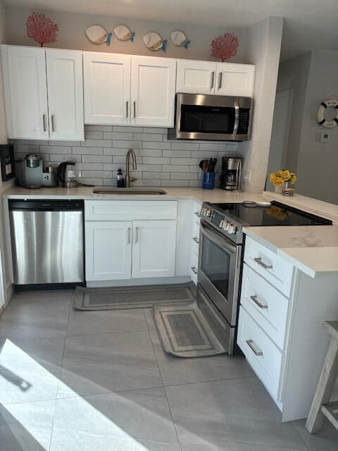 Property Photo: 3412 Spring Street FL 33062