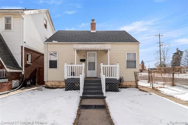 Property Photo:  53 W Charlotte Street  MI 48229 