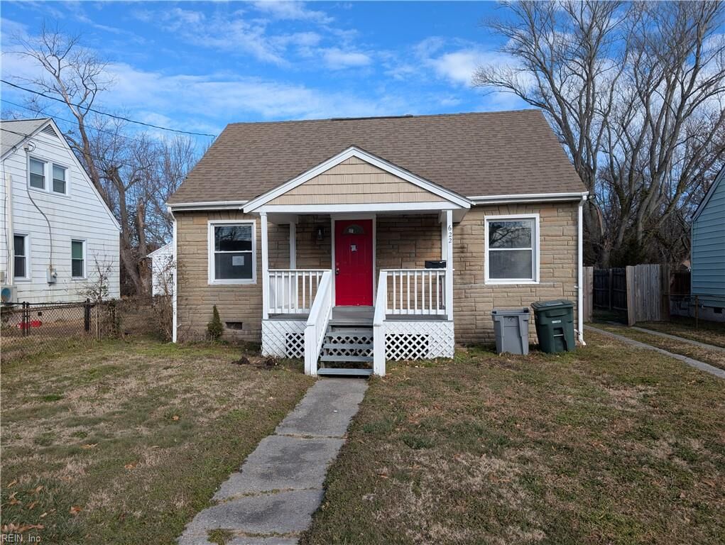 Property Photo: 622 Chapel St VA 23669
