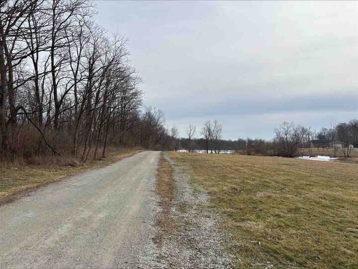 Property Photo:  5138 W County Road 900 North  IN 47331 