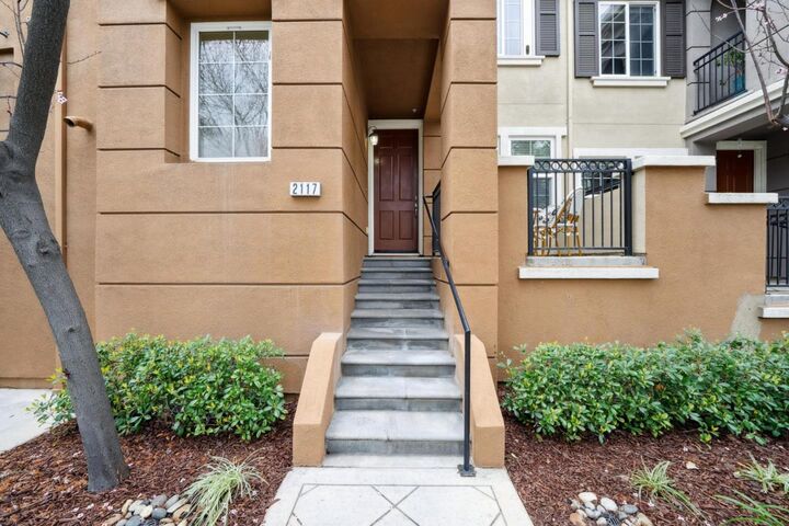 Property Photo:  2117 Lindsey Court  CA 95125 