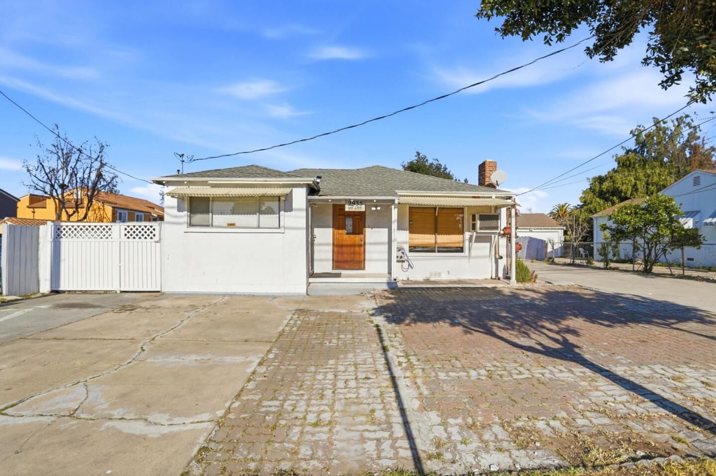 Property Photo:  2935 McKee Road  CA 95127 