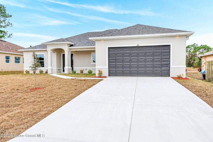 Property Photo:  760 Starland Street SE  FL 32909 
