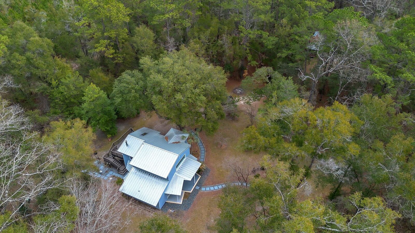 Property Photo:  32 Lainey Lane  FL 32327 