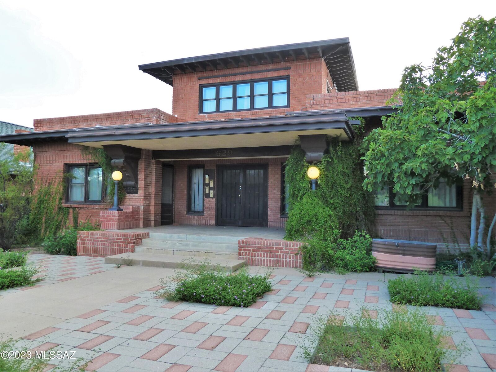 Property Photo: 629 N 7th Avenue AZ 85705