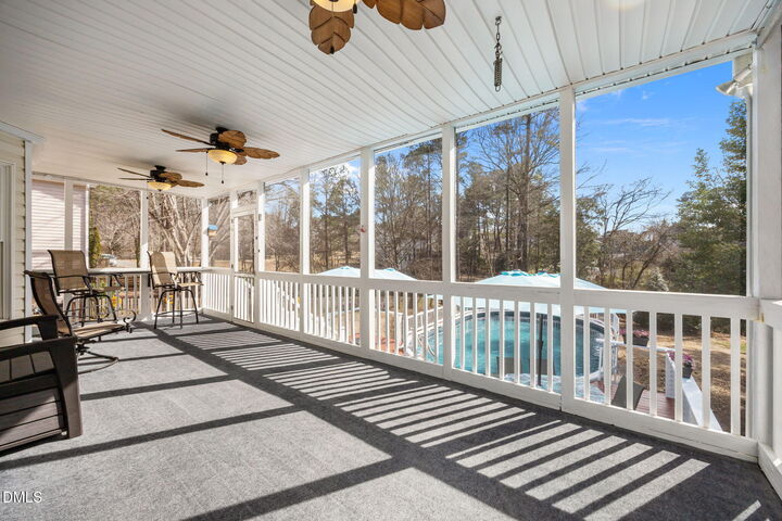 Property Photo:  609 W Holding Avenue  NC 27587 