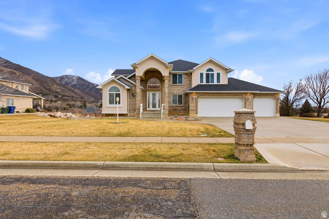 Property Photo: 1963 Cherokee Cir UT 84403