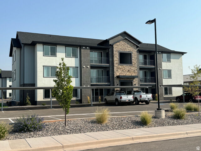 Property Photo: 73 W 500 S 204 UT 84701