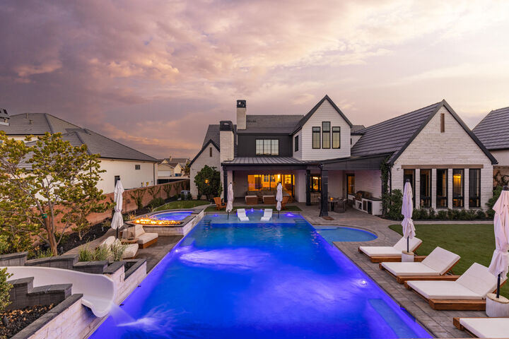 Property Photo:  2133 E 3670 S  UT 84790 