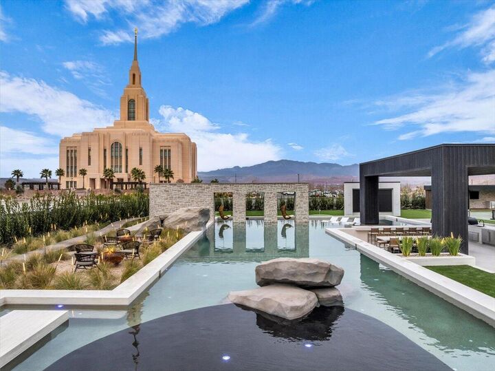 Property Photo: 3155 E Hinckley Ln UT 84790