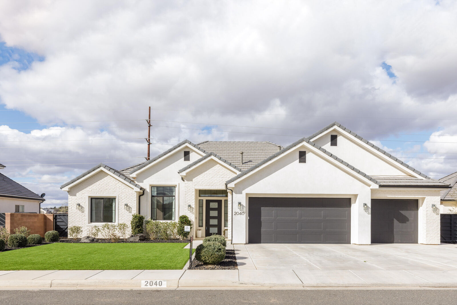 Property Photo: 2040 S 3010 E UT 84790