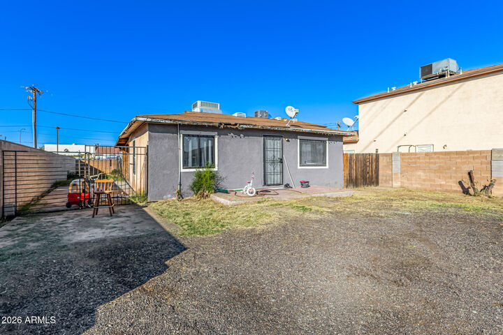 Property Photo:  1806 W Sherman Street  AZ 85007 