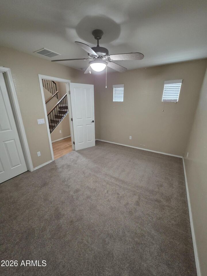Property Photo:  942 W Aspen Way W  AZ 85233 
