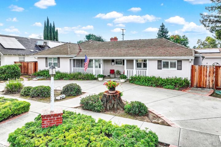 Property Photo:  689 W C Street  CA 95620 