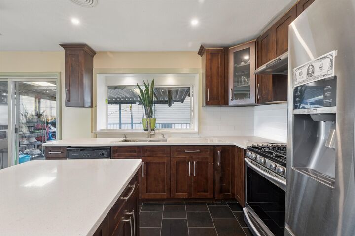Property Photo: 16388 88 Avenue BC V4N 1B6