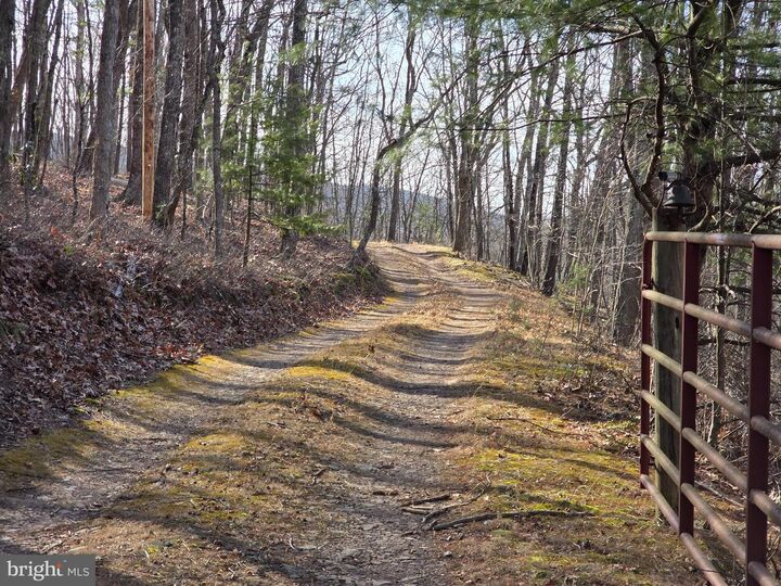 Property Photo: 4605 Critton Owl Hollow Road WV 25434