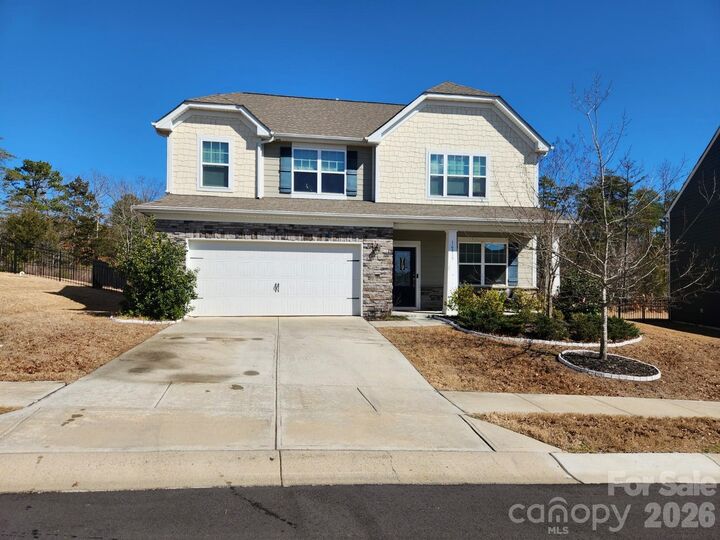 Property Photo: 16819 Cozy Cove Road NC 28278