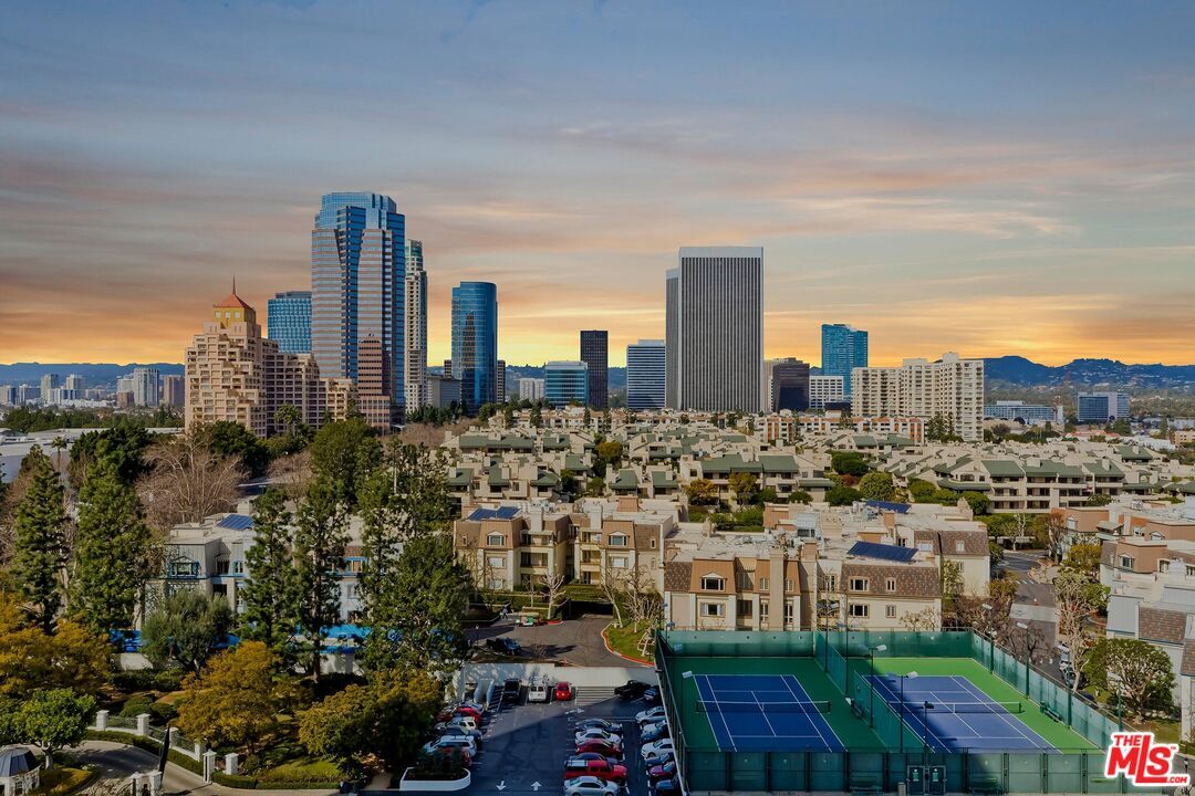 Property Photo: 2222 Avenue Of The Stars CA 90067