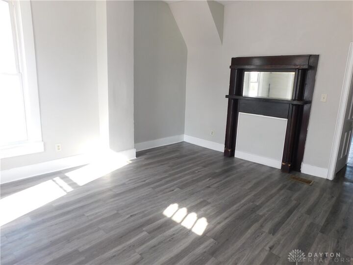 Property Photo:  900 Grant Street 902  OH 45504 