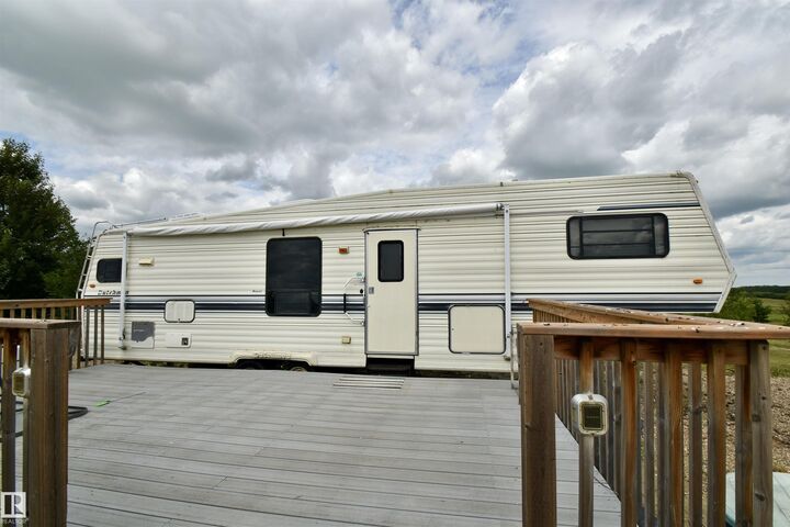 Property Photo:  801 56316 Rng Rd 113  AB T0A 1E0 