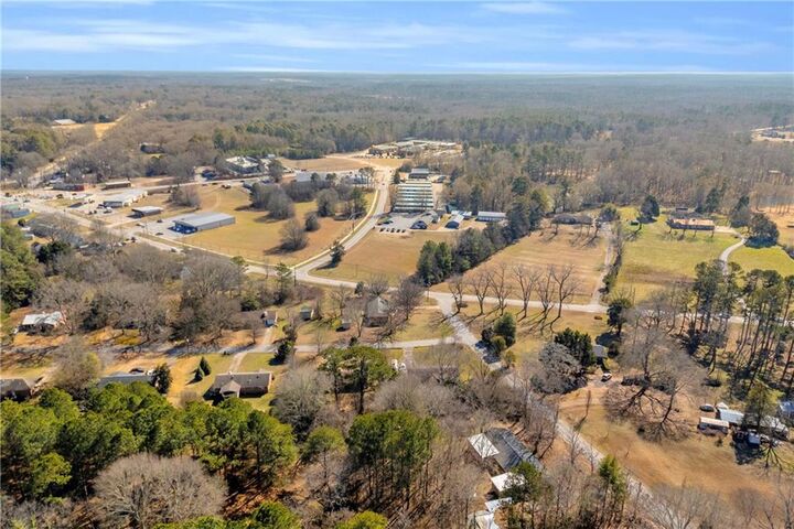 Property Photo:  105 Carney Lake Road  GA 30683 