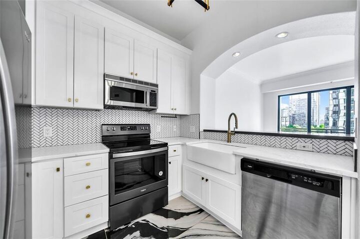 Property Photo:  3445 Stratford Road NE 805  GA 30326 