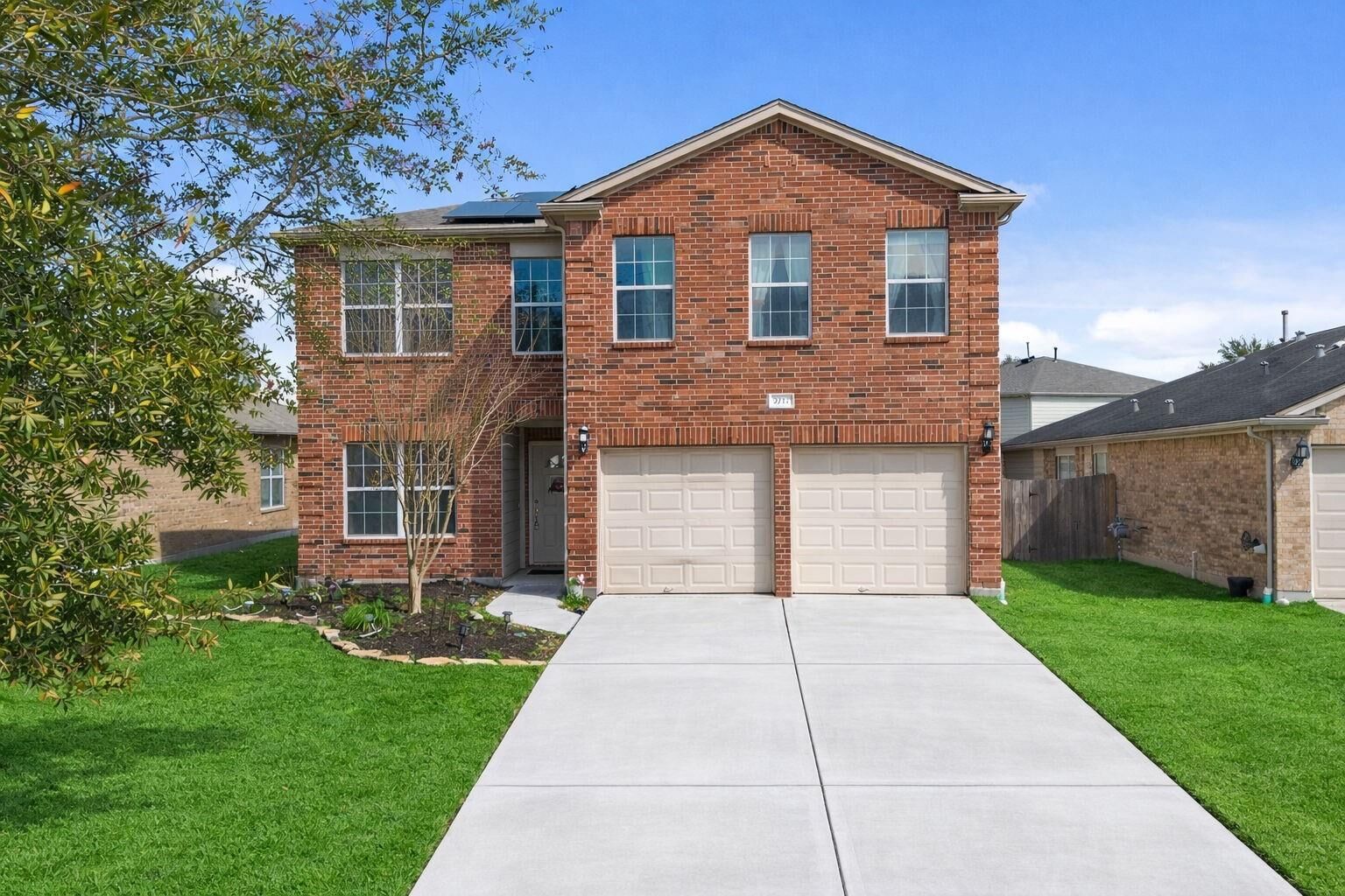 Property Photo: 2712 Woodspring Acres Drive TX 77345