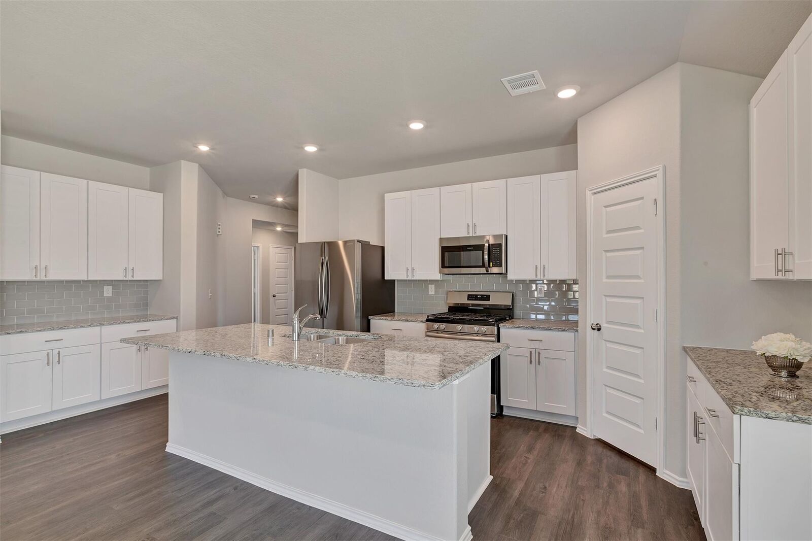 Property Photo:  261 Gallant Front Trail  TX 77354 