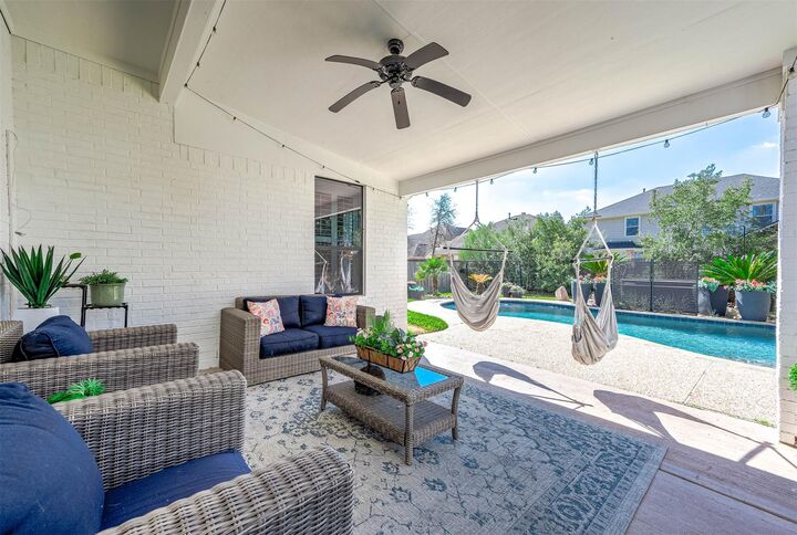 Property Photo:  7 Hadlock Place  TX 77389 