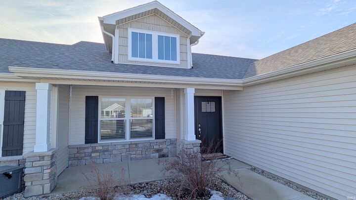 Property Photo:  911 Hickory Court  IN 46733 