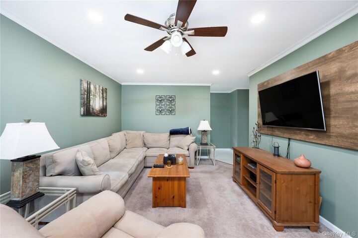 Property Photo:  1212 Cherry Hill Drive  NY 12603 