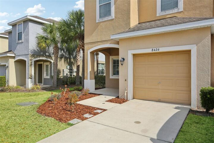 Property Photo:  8426 Painted Turtle Way  FL 33578 