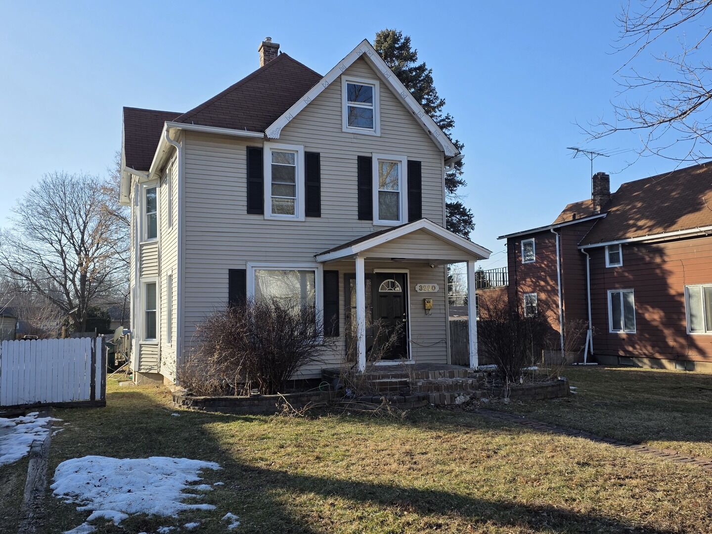 Property Photo: 3220 Eshcol Avenue IL 60099