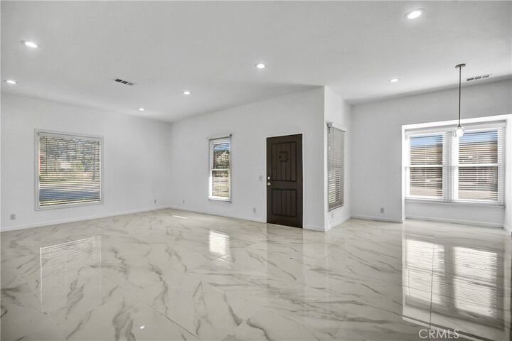 Property Photo:  696 E 9th A  CA 91786 