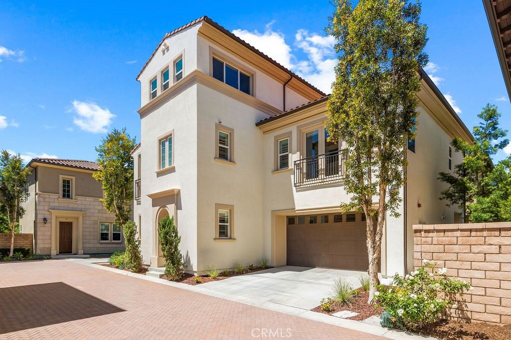 Property Photo:  98 Pinnacle  CA 92630 