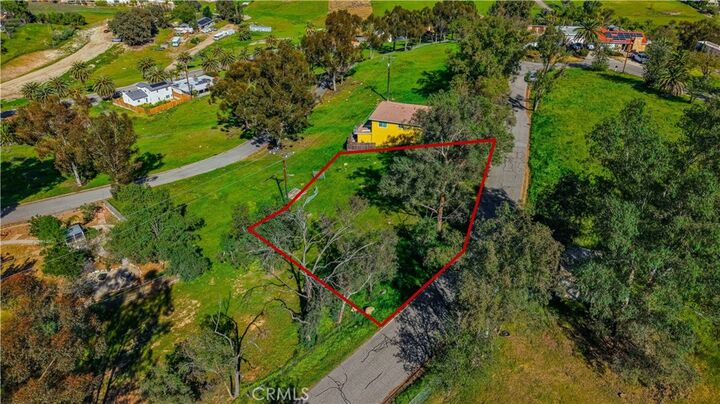 Property Photo: 426 Sannelle Street CA 92530