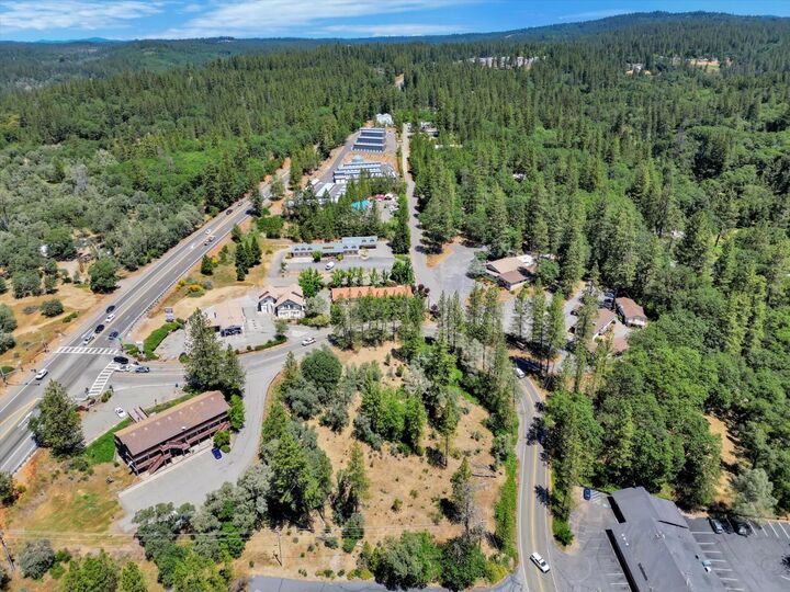 Property Photo:  10061 Alta Sierra Drive  CA 95949 