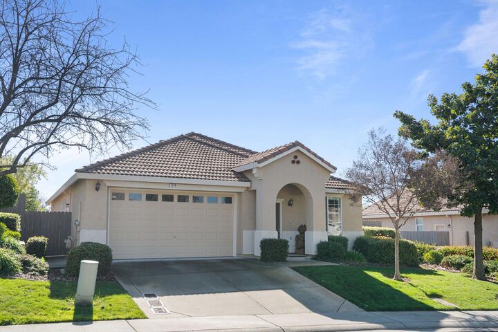 Property Photo:  7714 Briarberry Way  CA 95762 