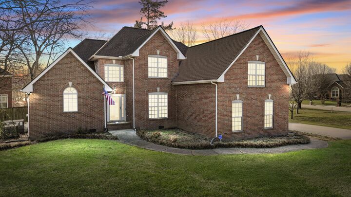 Property Photo:  2240 Woodridge Trl  TN 37130 
