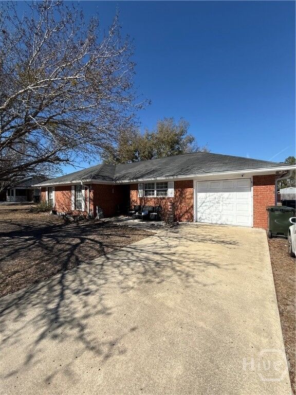 Property Photo:  479 McCumber Drive  GA 31301 