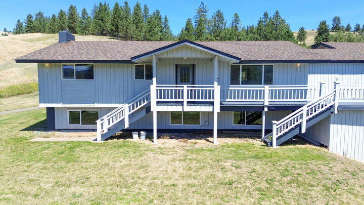 Property Photo:  598 N Hwy 395  WA 99141 