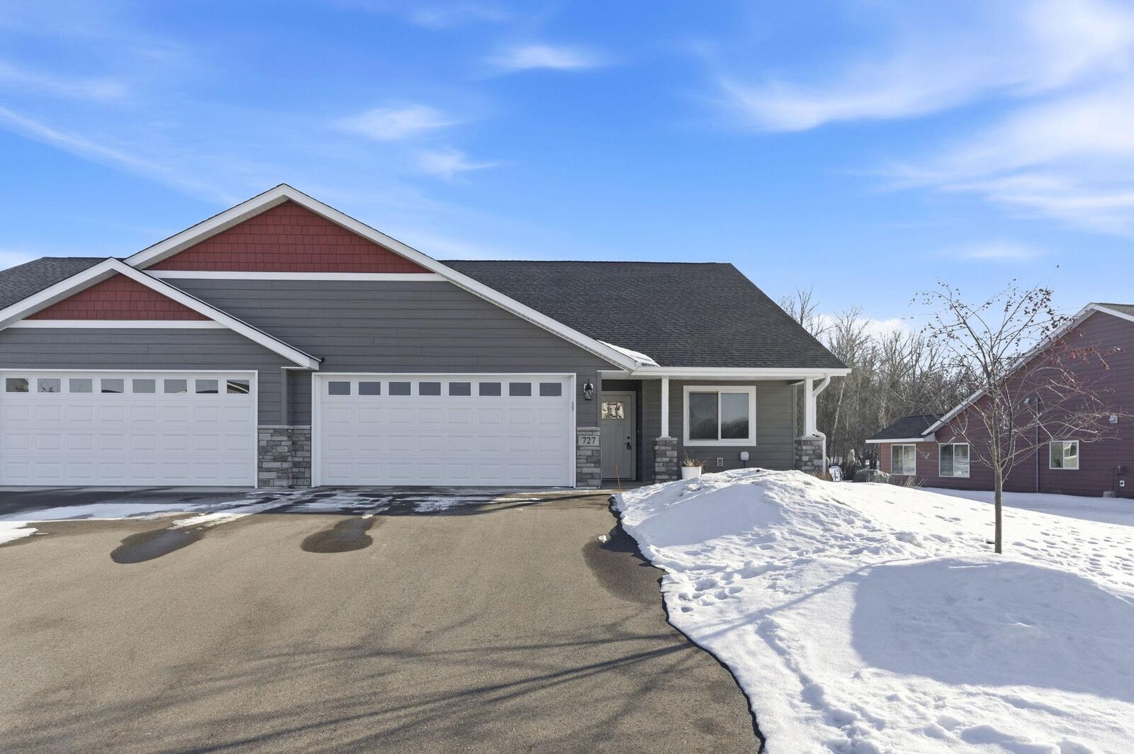 Property Photo:  727 Hilltop Lane  WI 54024 