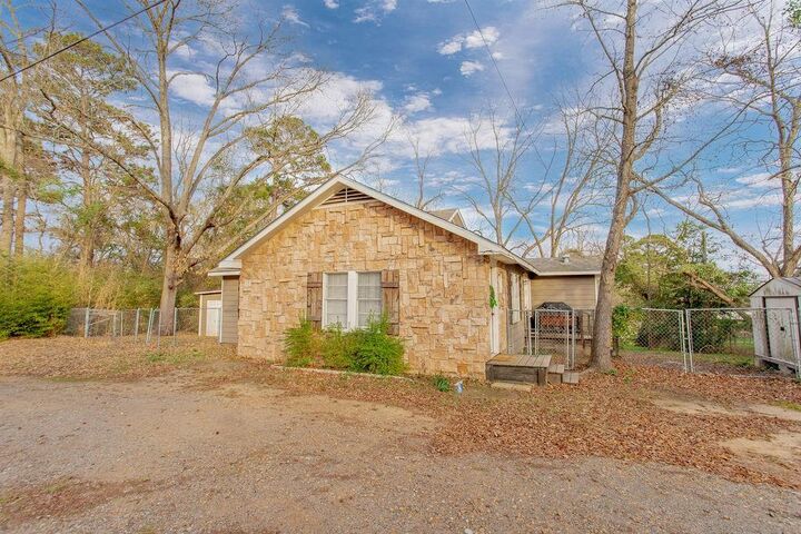 Property Photo:  508 N Tyler Street  TX 75755 