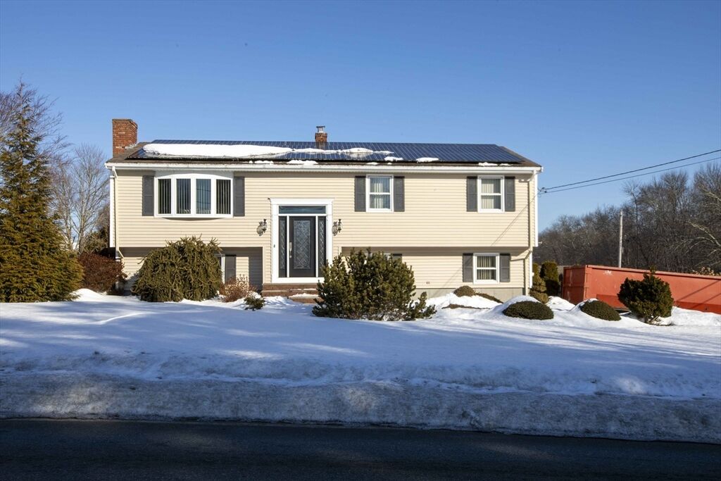 Property Photo:  795 Old Warren Rd  MA 02777 