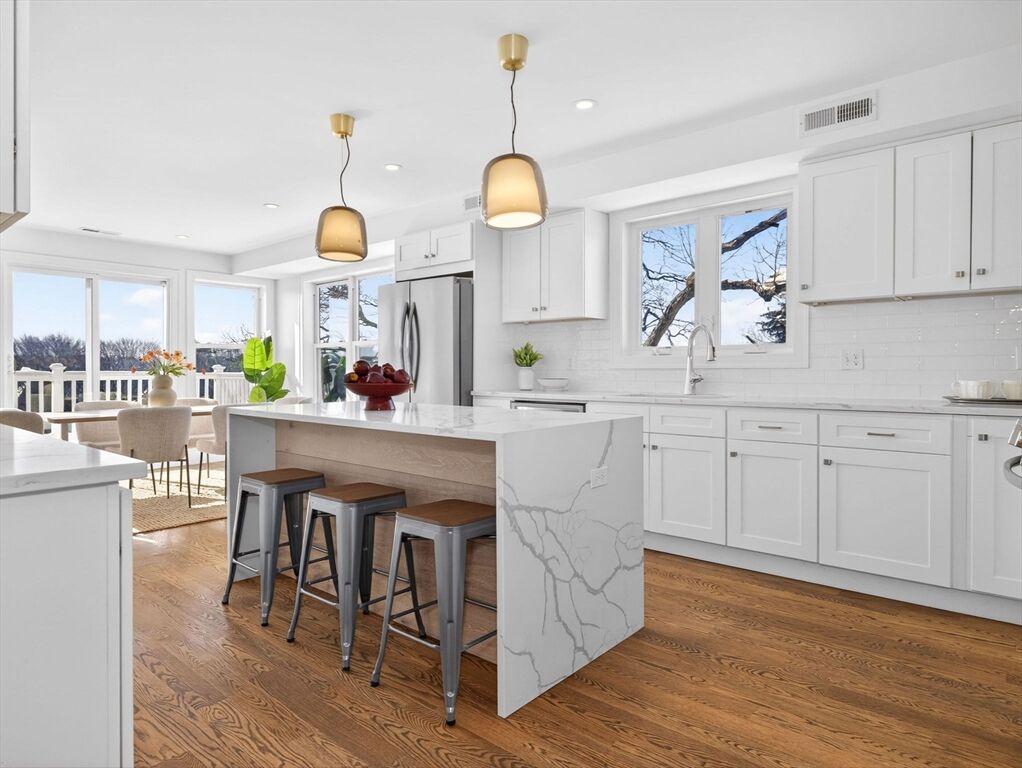 Property Photo:  25 Cranston St 2  MA 02130 