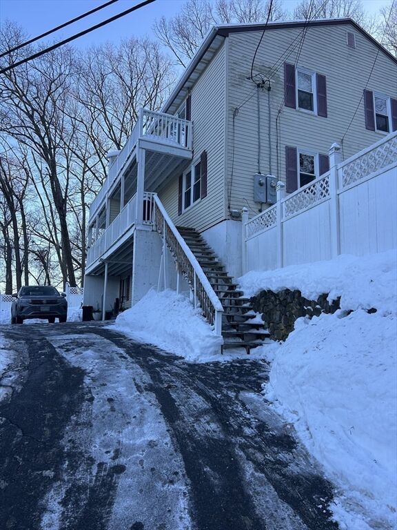 Property Photo: 3 Swan B MA 01602